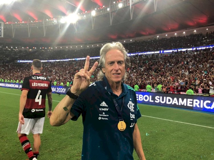 Treinador Jorge Jesus deixa o Flamengo para voltar ao Benfica